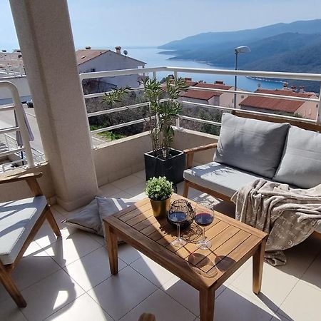 Apartment Cami -Stylish Apartment With A Beautiful Seaview Rabac Exteriör bild