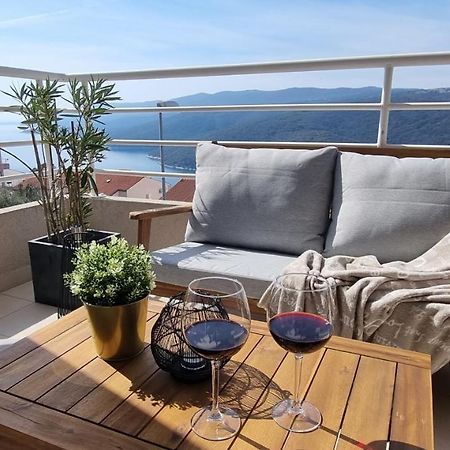 Apartment Cami -Stylish Apartment With A Beautiful Seaview Rabac Exteriör bild