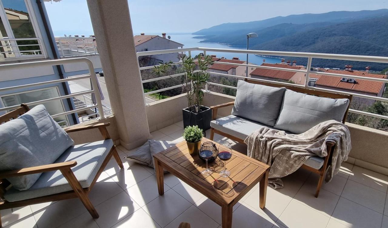 Apartment Cami -Stylish Apartment With A Beautiful Seaview Rabac Exteriör bild
