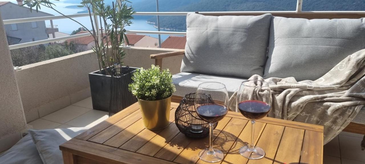 Apartment Cami -Stylish Apartment With A Beautiful Seaview Rabac Exteriör bild